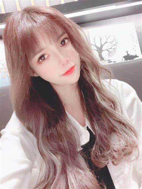 超红COSER《工口糯米姬》最新作品