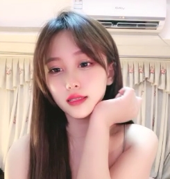 高颜值【TF桃桃，宁琪琪】有尺度透衣秀+自玩