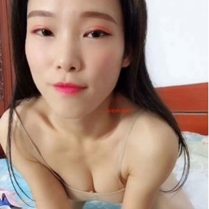 快手极品已婚少女《小雪儿小可可》劲爆直播回放