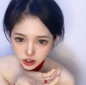 微博网红美女《倦倦喵》个人视频合集