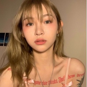 抖音高人气主播痞幼曝光张继科的黑历史视频和图片