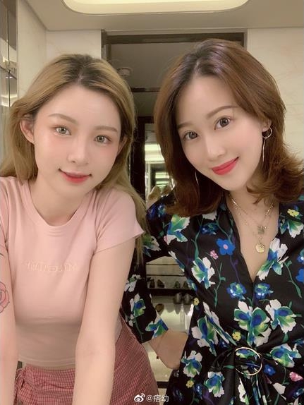 抖音网红玩偶姐姐的黑历史与吃瓜视频