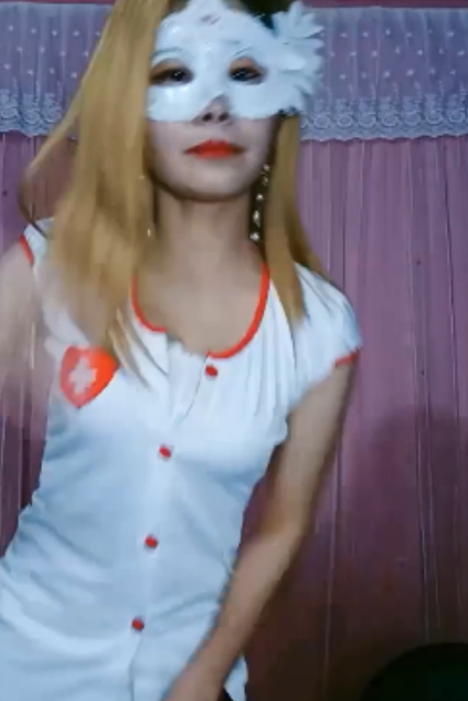 火辣艾米自行打包的重磅有趣漏B热舞第二弹，19V震撼上贤娆1.8G高清，百度云限时放送！