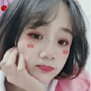 只玩嫩的年轻的小姐姐