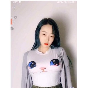 超美网红欣妹妹的土豪定制商品