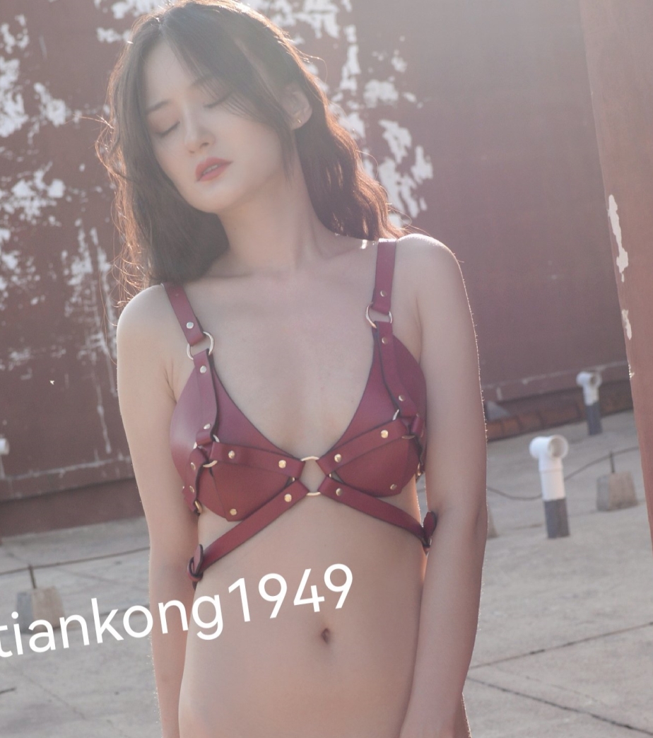 抖叔：魔都私影高清私拍视频1.38G