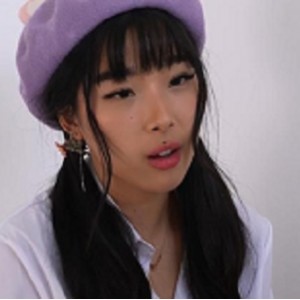 Y-ElleLee自拍合集：黑鬼用嘴进入女同震撼时长5V-6.9G