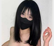 极度反差研究生-柒柒77kimoji各种展示+[140v-2G]