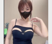 推特女神+桃柒柒(奈奈)+2024VIP抖馒头+新篇章【30V-304M】