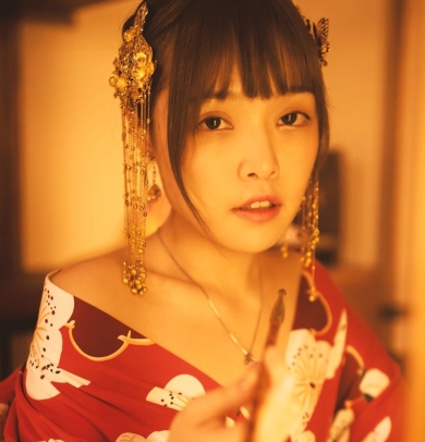 高端摄影私拍名模网红：尺度大露脸