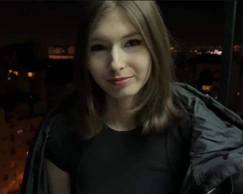 CutieKim's全新作品更新，20个视频总大小4.9G，超人气P站博主L轮剧情，用嘴坐桩震撼呈现