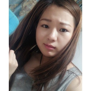 天津小狗泄密事件：张佳慧与反差婊的14V视频曝光，引发轩然大波，涉事人员或面临法律制裁。
