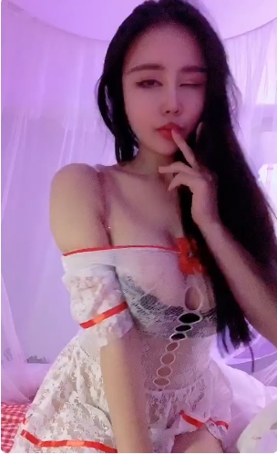 斗鱼TV唐曼44部