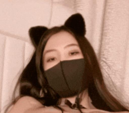 网红女神八月未央私拍长腿猫耳1V1.38G更新精油润滑黑丝