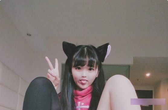 绝版罗莉完整合集！尺度独特道具自娱自乐，超人气精选视频！