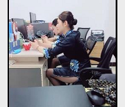 佛山院子售楼部经理全方位自拍大揭秘（15V-10G）