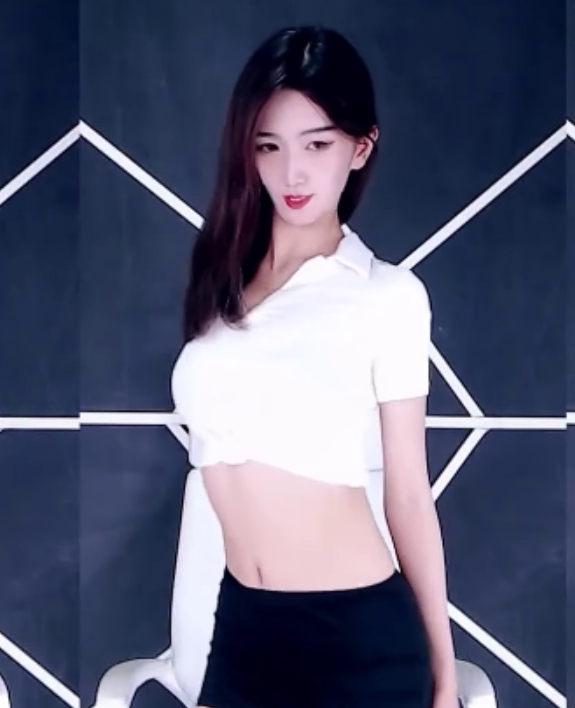 虎牙热舞达人明宇小鱼儿超级大合集：13.6G视频百度云秒传