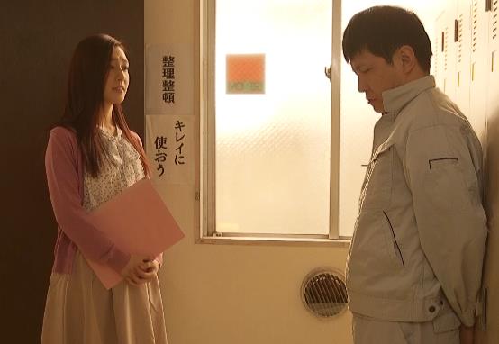 Y乱学院：女校长、班主任、校医齐上阵，无保护CC大乱J，A-V大片震撼上贤妗