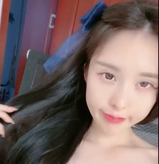 美逼完美身材：细腰胖臀，球球