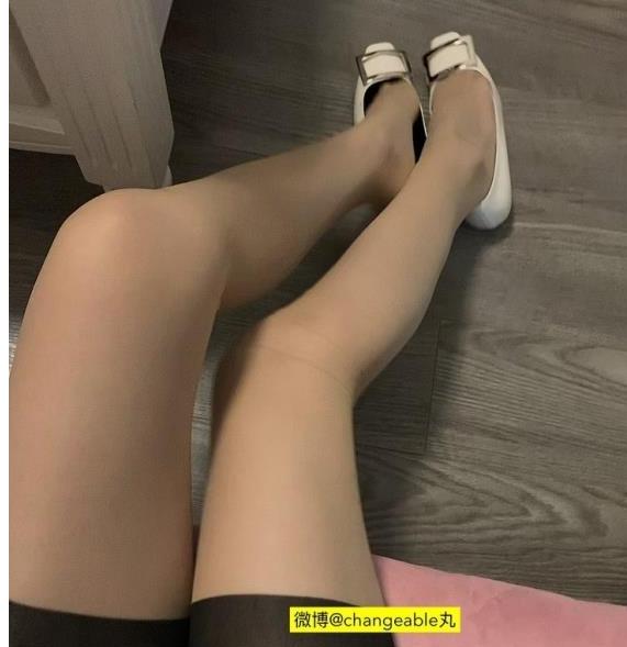 Changeable丸高端定制微博丝袜美腿视频合集