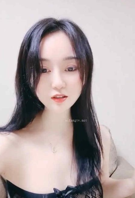 超模喵小萌《温柔的蛋蛋》视频合集，十集五分钟每集，展现多样魅力