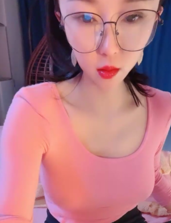 绝美舞蹈妹21V+10.4G视频盛宴，粉红兔合集一