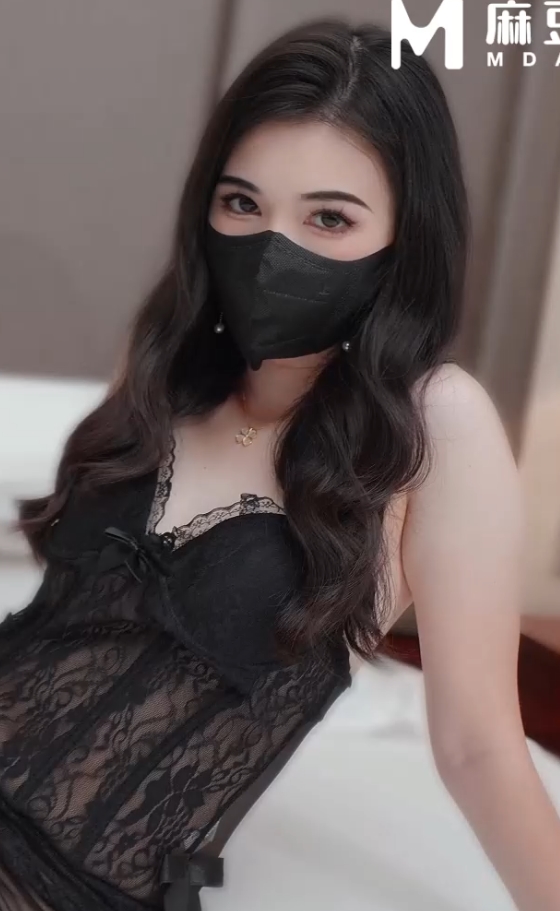 暧昧国庆假期：美腿胖臀完美架子1v+700M