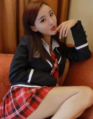 福建反差婊希妹高颜值女神球前大灯美腿黑料合集9.5G异域风味格子裙冲锋