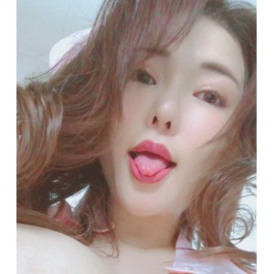 021年前合集是冲田杏梨粉丝们的福利，17G的视频内容让人目不暇接。想要看到这位高颜值大罩杯女神的魅力，赶紧下载收藏吧！