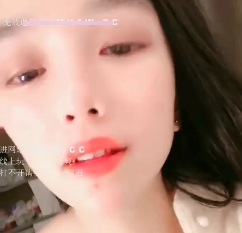 烈焰紅唇女神内褲性感翹臀多毛某处i百度盘1V+622MB