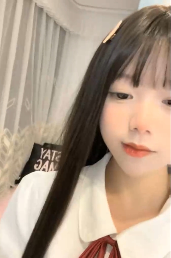 福利姬学生妹小布丁美食V+9G视频，百度盘解压密码