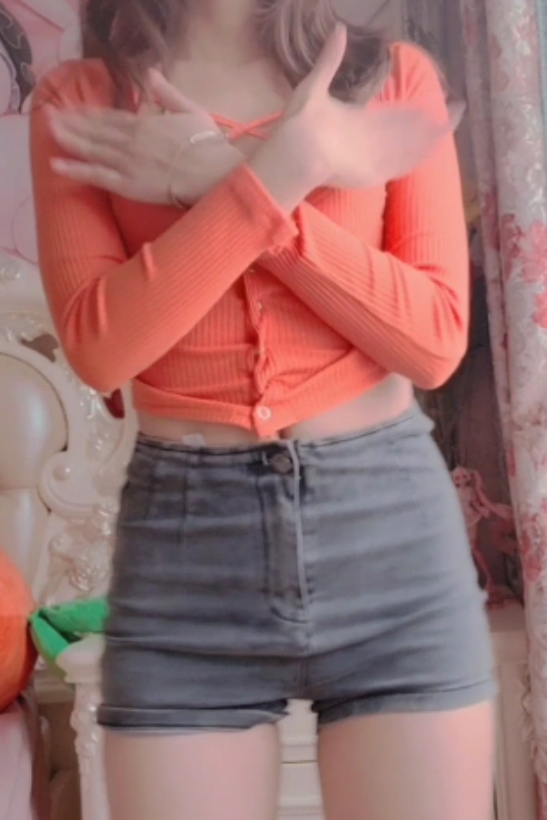 小仙云儿热舞放飞自我露脸变装卡点慢摇视频合集