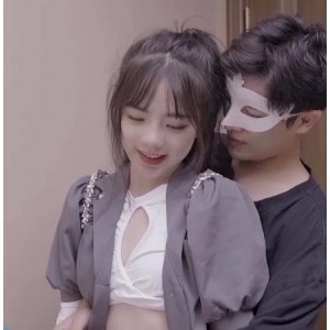 抖音热议话题潘甜甜三部曲：青春火作品[3V+3G]