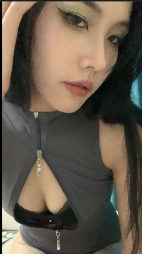 易直播平台热门主播胆胆38v15.3g频道，剧情丰富，尺度适中，百度搜索下载，备受关注