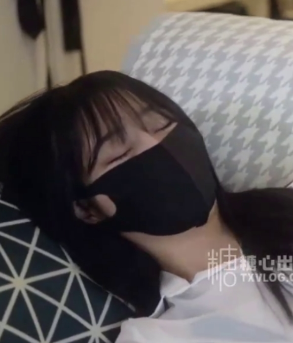 药物迷惑女教师，糖心Vlog学生不可思议1