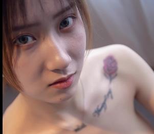 高纯熙：明星级别颜值模特儿作品，124张图集+1分钟短视频，特写展现贴心一面，推荐下载欣赏