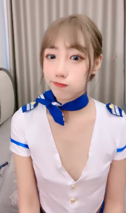 国服少女小怡：反差魅力50v32.9g视频，百度ED2K收藏达65