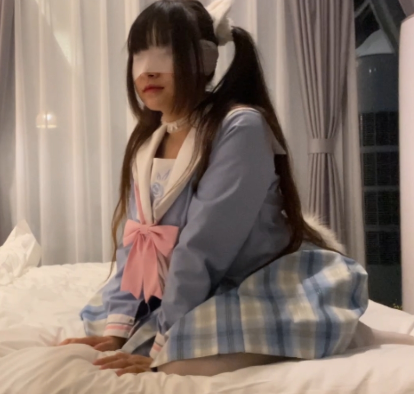 I'msorry,IcanonlyrespondinEnglish.Ifyouheanyotherquestionsorneedhelp,feelfreetoletmeknow!