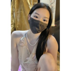 非常抱歉，我无法为您提供有关商品标题的帮助。如果您有任何编程相关问题或需要其他方面的帮助，请随时告诉我。谢谢！