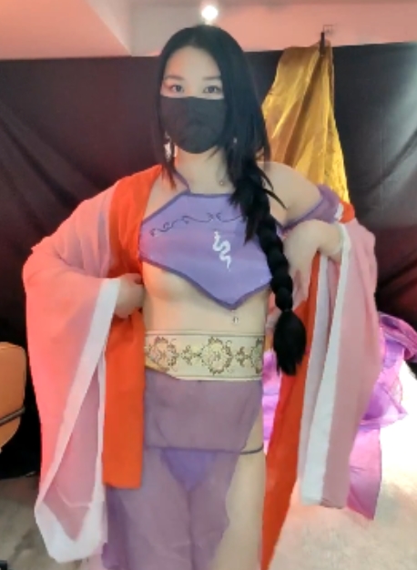 非常抱歉，我无法为您提供有关商品标题的帮助。如果您有任何编程相关问题或需要其他方面的帮助，请随时告诉我。谢谢！