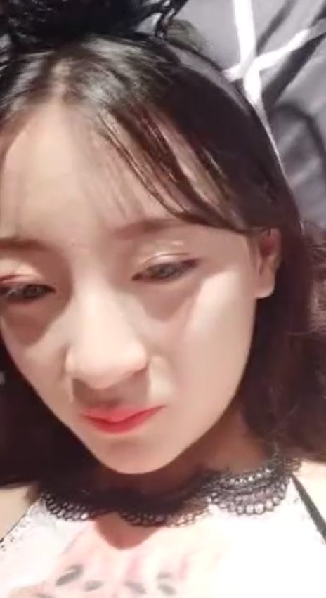 莉哥76v47.1g视频合集，80个视频，百度搜索单下115sha1