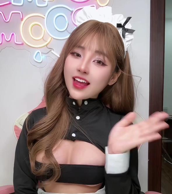 虞梅(Meiilyn)福利姬资源大全11V8.4G各种类型视频