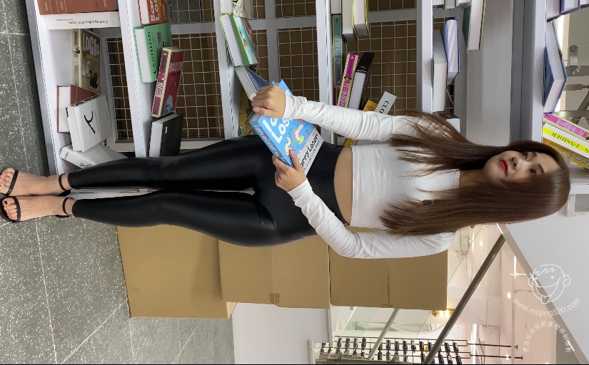 高跟皮裤翘臀美女视频合集1V7.68G，百度云分卷压缩包下载