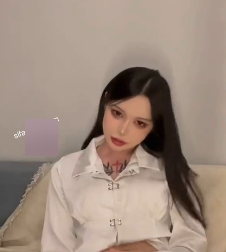 伪娘合集百度盘观感精选慎入！TS人妖视频第二弹99V30G，国外精选，解压注意