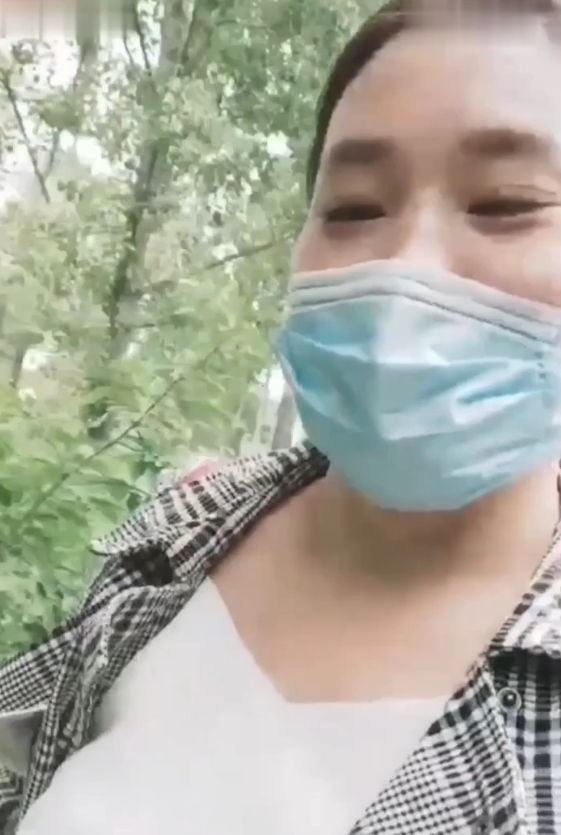 转载搬运黄播大罩杯少妇户外勾引合集1V459M，白发老头团建