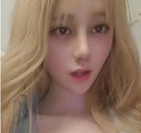 推特网红高颜miko付费大尺视频合集1VXXG，精彩内容不容错过