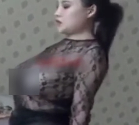 Z杯悠悠骚合集88V50G，魅惑自拍