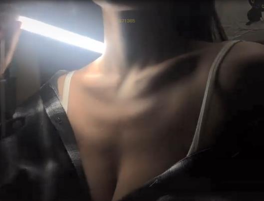 抖音网红光剑变身合集21分钟273M超感觉