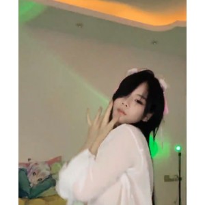 妖娆热舞半糖琪琪52部5.1G