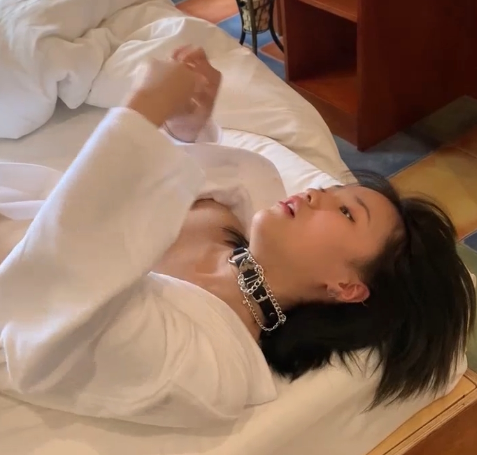 18部推特唐先生嫩模视频合集26.1G诱人